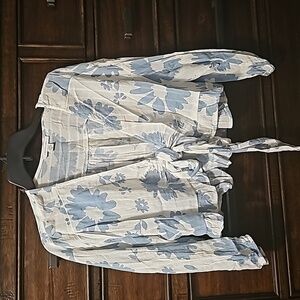 Tie Front Cartigan NWOT